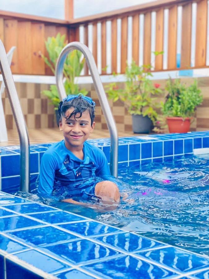 White Beach Holiday At Hulhumale' Exterior foto