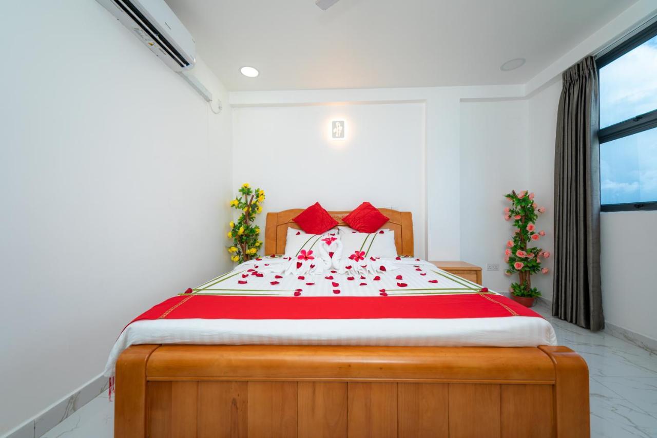 White Beach Holiday At Hulhumale' Exterior foto