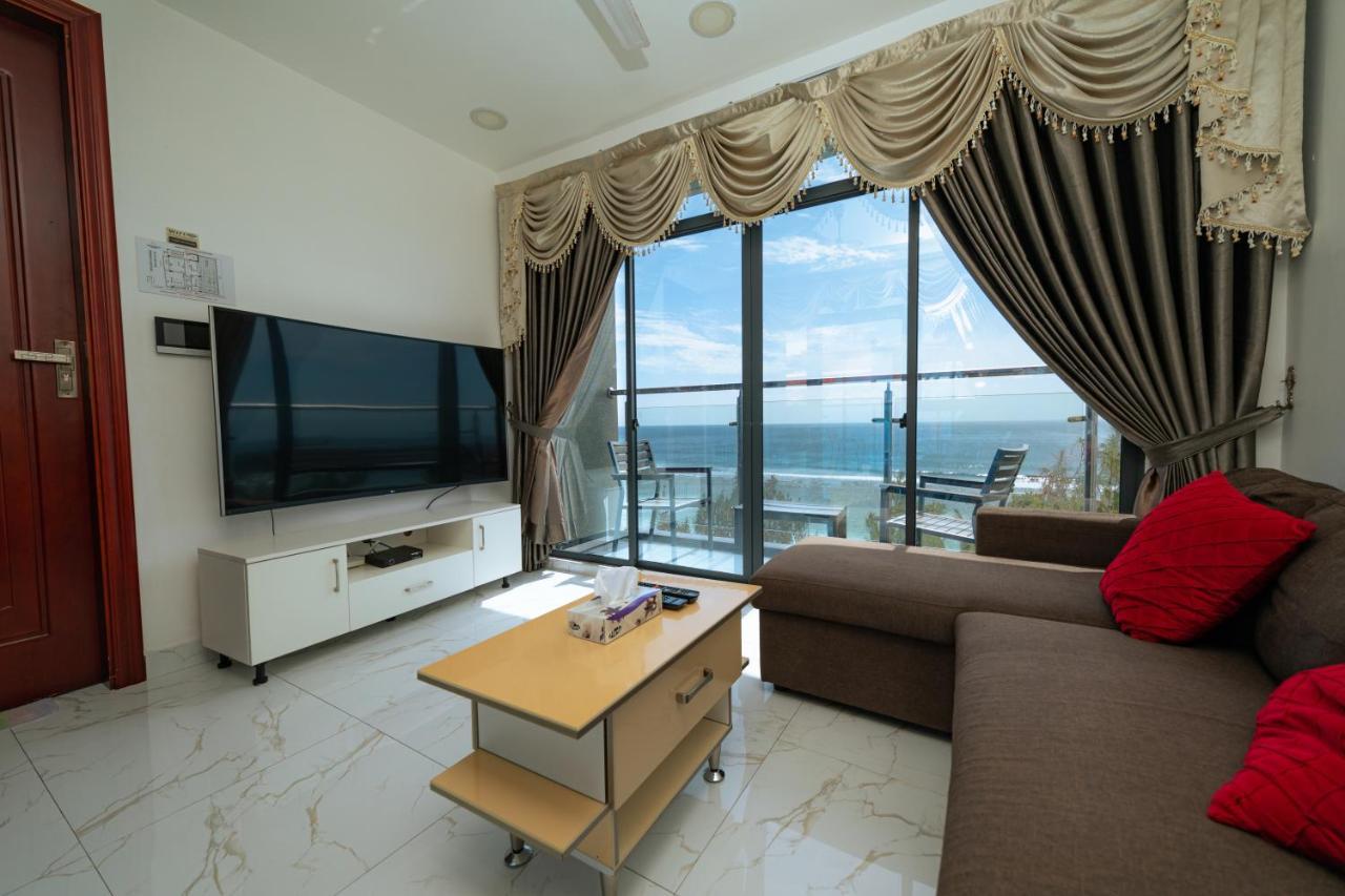 White Beach Holiday At Hulhumale' Exterior foto